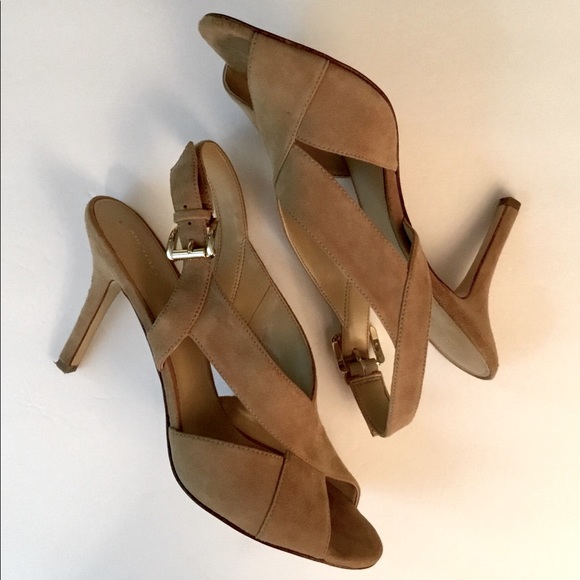 MICHAEL Michael Kors ‘Becky’ Suede Stiletto Dress Sandals - Picture 2 of 10